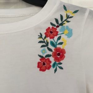 Hollister Must Have Collection Crop Tee